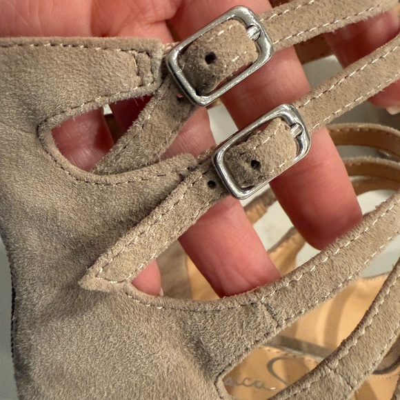 💋 Jessica Simpson Beige Strappy Heels (B002) - Picture 10 of 11